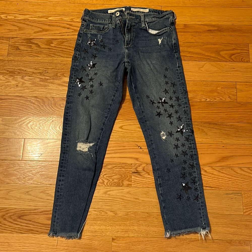 Pilcro and the Letterpress distressed cropped jeans